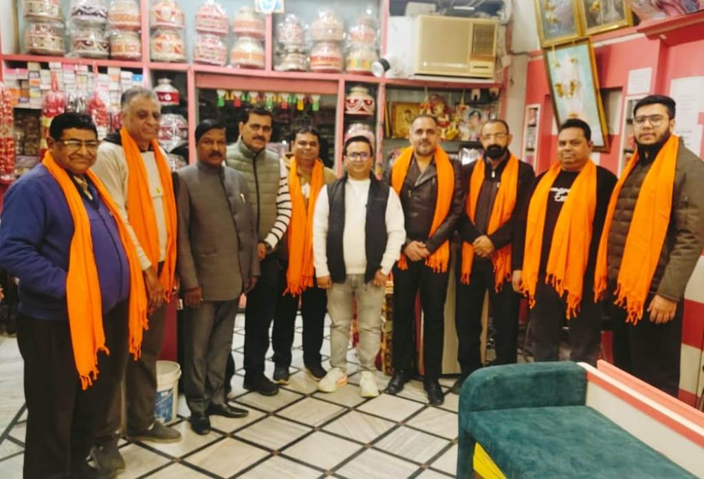 नए सदस्यों के शामिल होने से सोसाइटी को मिला और बल नरूला अरोड़ा